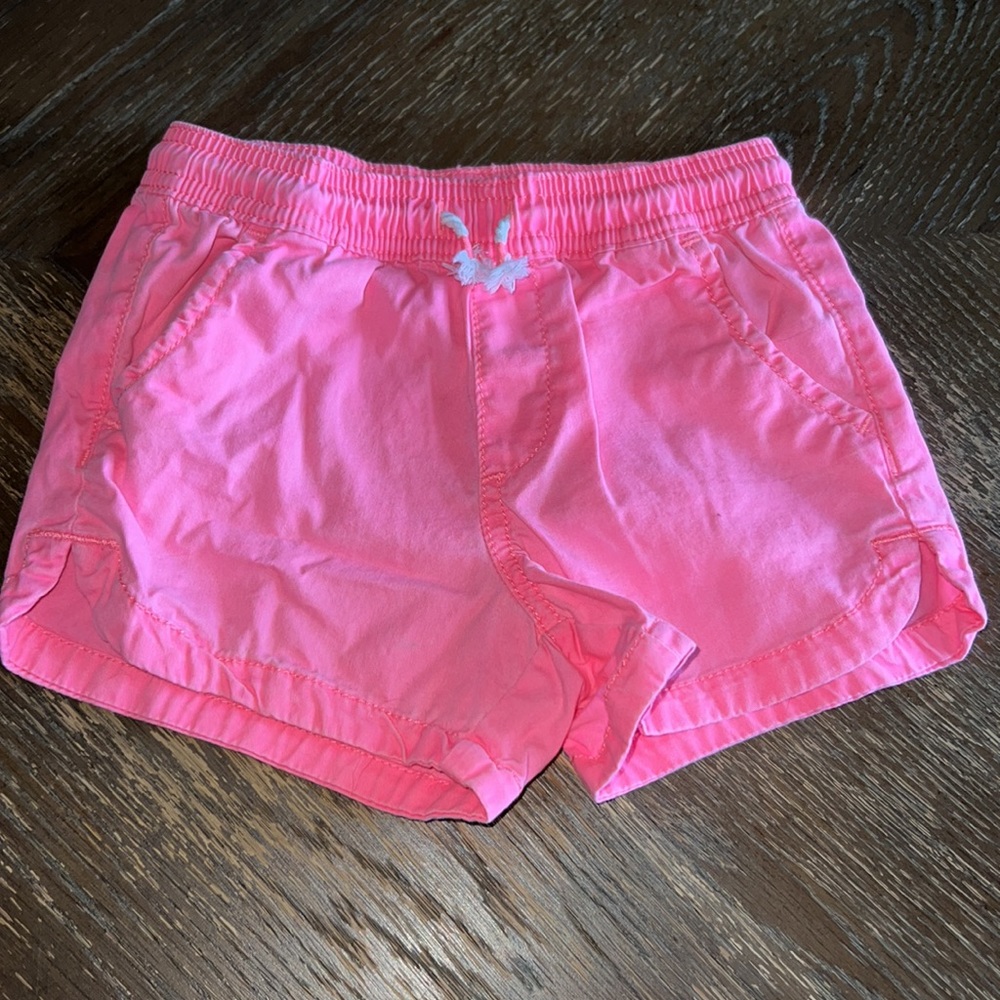 Pink shorts - Picture 2 of 5